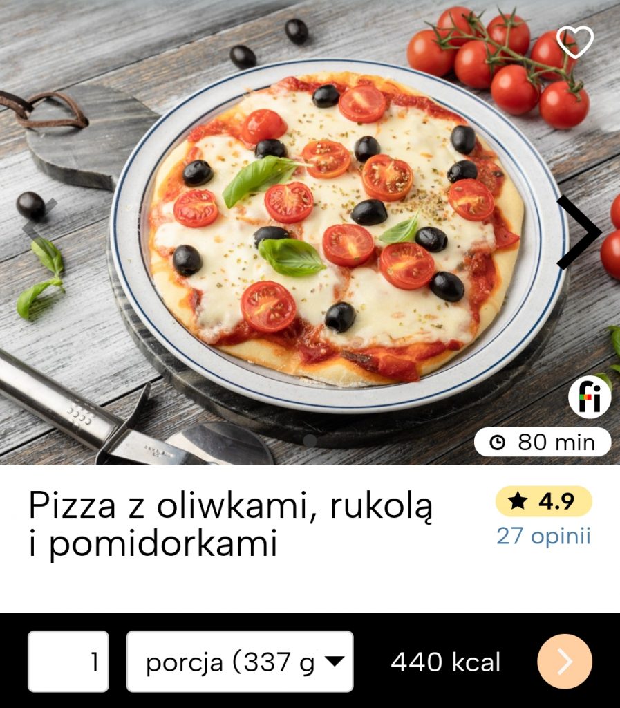 Pizza z oliwkami, rukolą i pomidorkami fitatu